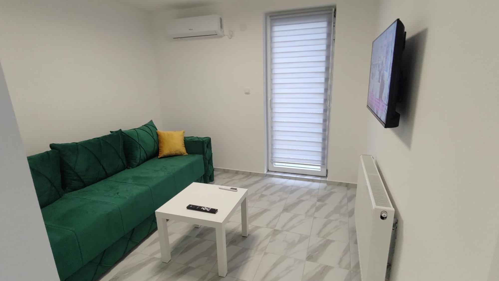 Apartman Big 2 โนวีซาด ภายนอก รูปภาพ